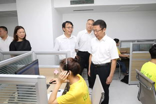 致謝校領(lǐng)導(dǎo)看望志愿服務(wù)隊 計算機(jī)信息技術(shù)咨詢服務(wù)的溫暖回響